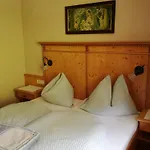 Pilzhof *
