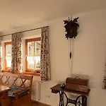 Pilzhof アパート *